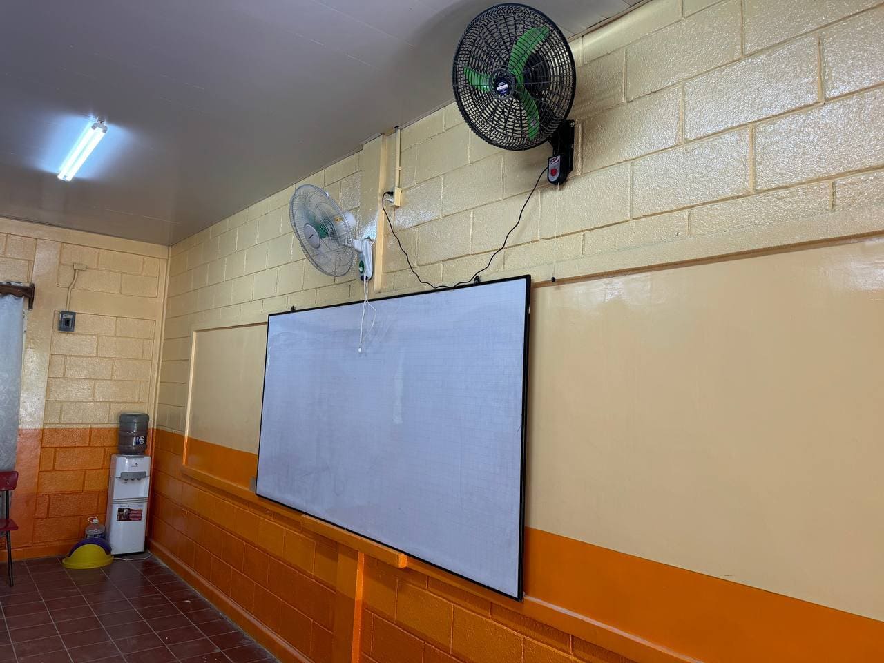 Ficohsa y aliados revolucionan la educación en Campana, Cortés: un nuevo futuro para los estudiantes